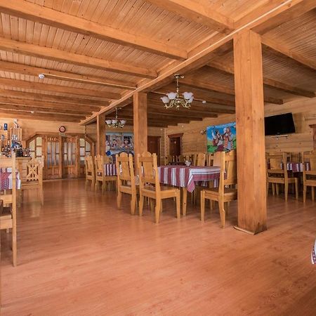 Yuraya Hotel Vorohta Kültér fotó