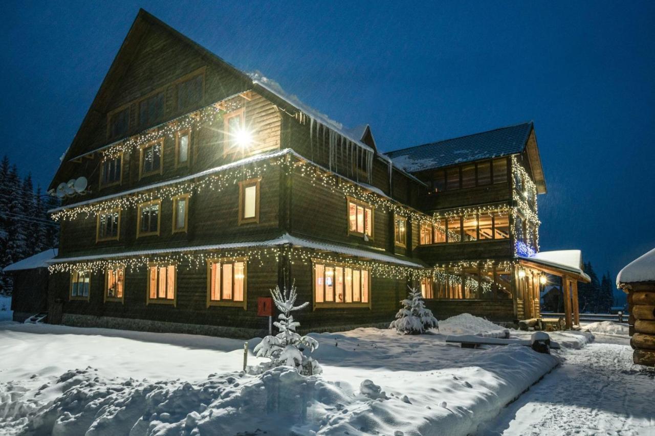 Yuraya Hotel Vorohta Kültér fotó
