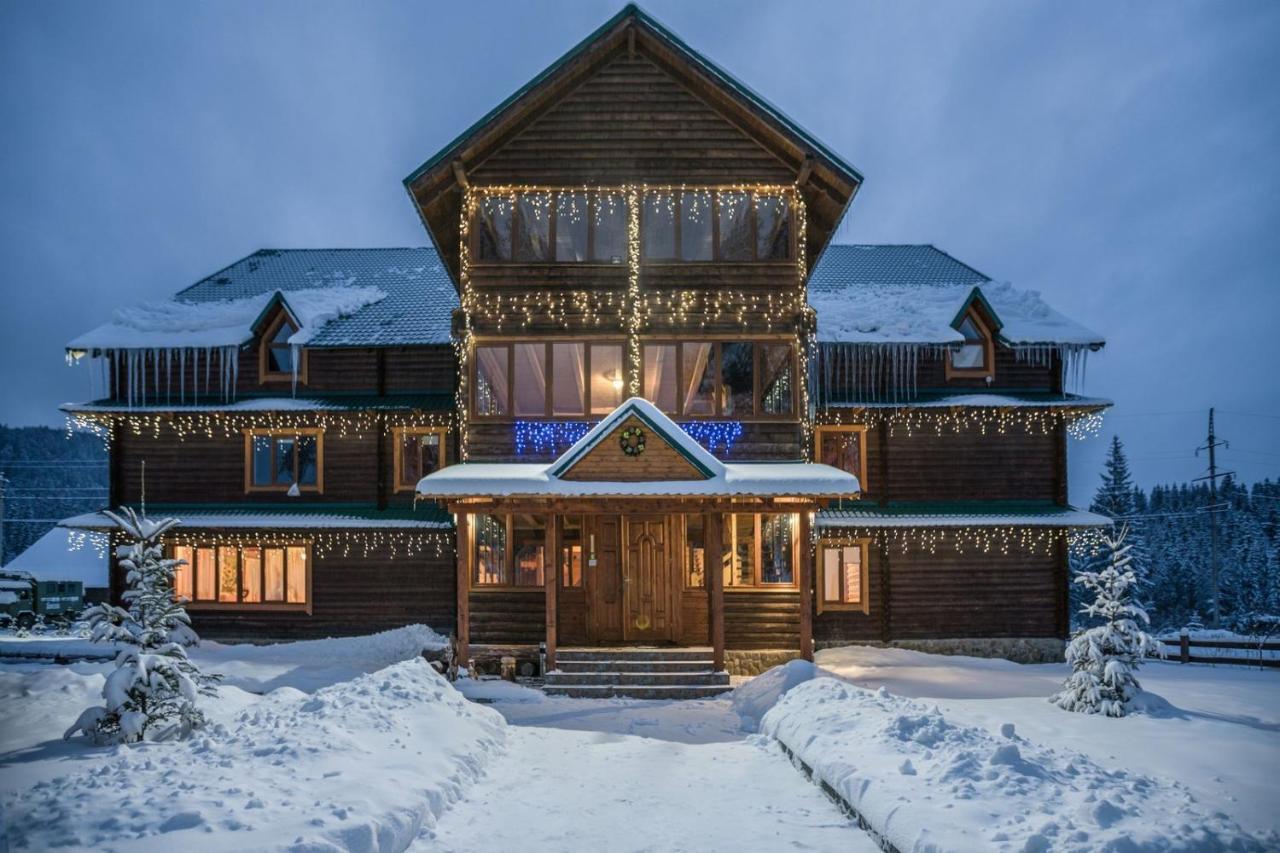 Yuraya Hotel Vorohta Kültér fotó